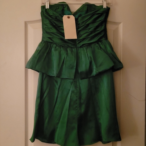 NEW 100% Silk Tracy Reese Green Peplum Dress - Picture 3 of 8